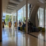 c-Hall -entree batiment Sciences.jpg